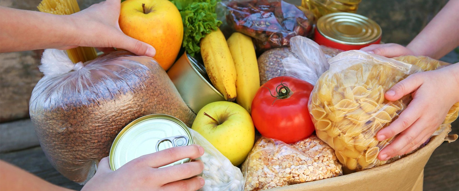 Grocery Shopping In Los Angeles CA Where To Find The Best Organic Produce grocery-shopping-in-los-angeles-ca-where-to-find-the-best-organic-produce